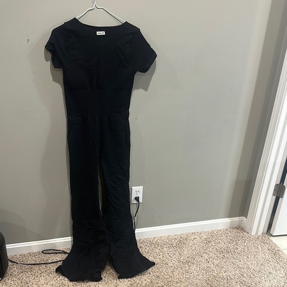 NEW Elegant Black Jumpsuit size XL - Picture 3 of 4